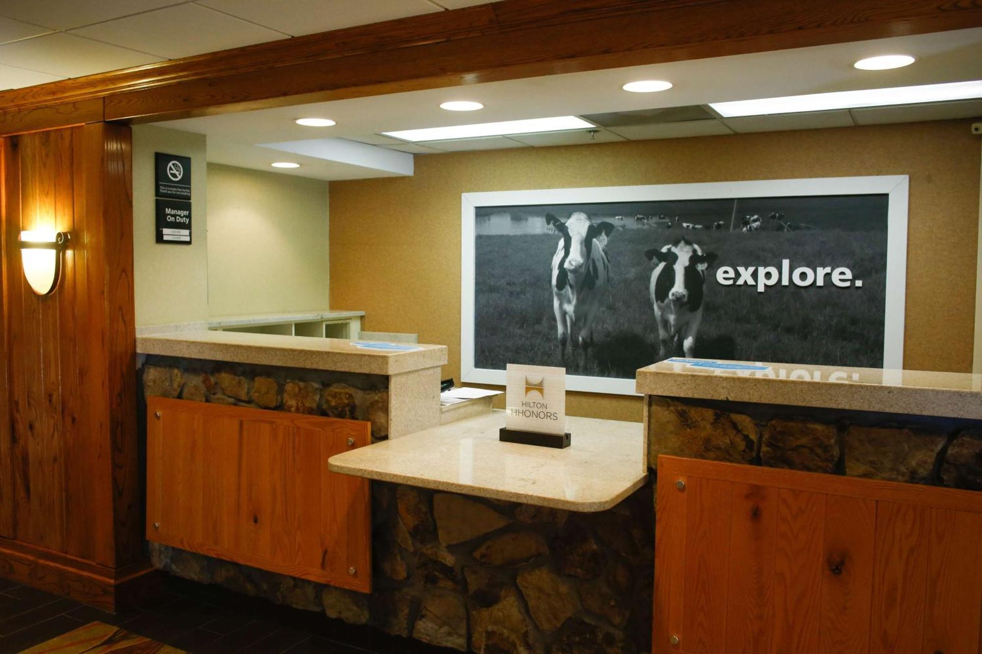 Hampton Inn Franklin, Nc מראה חיצוני תמונה