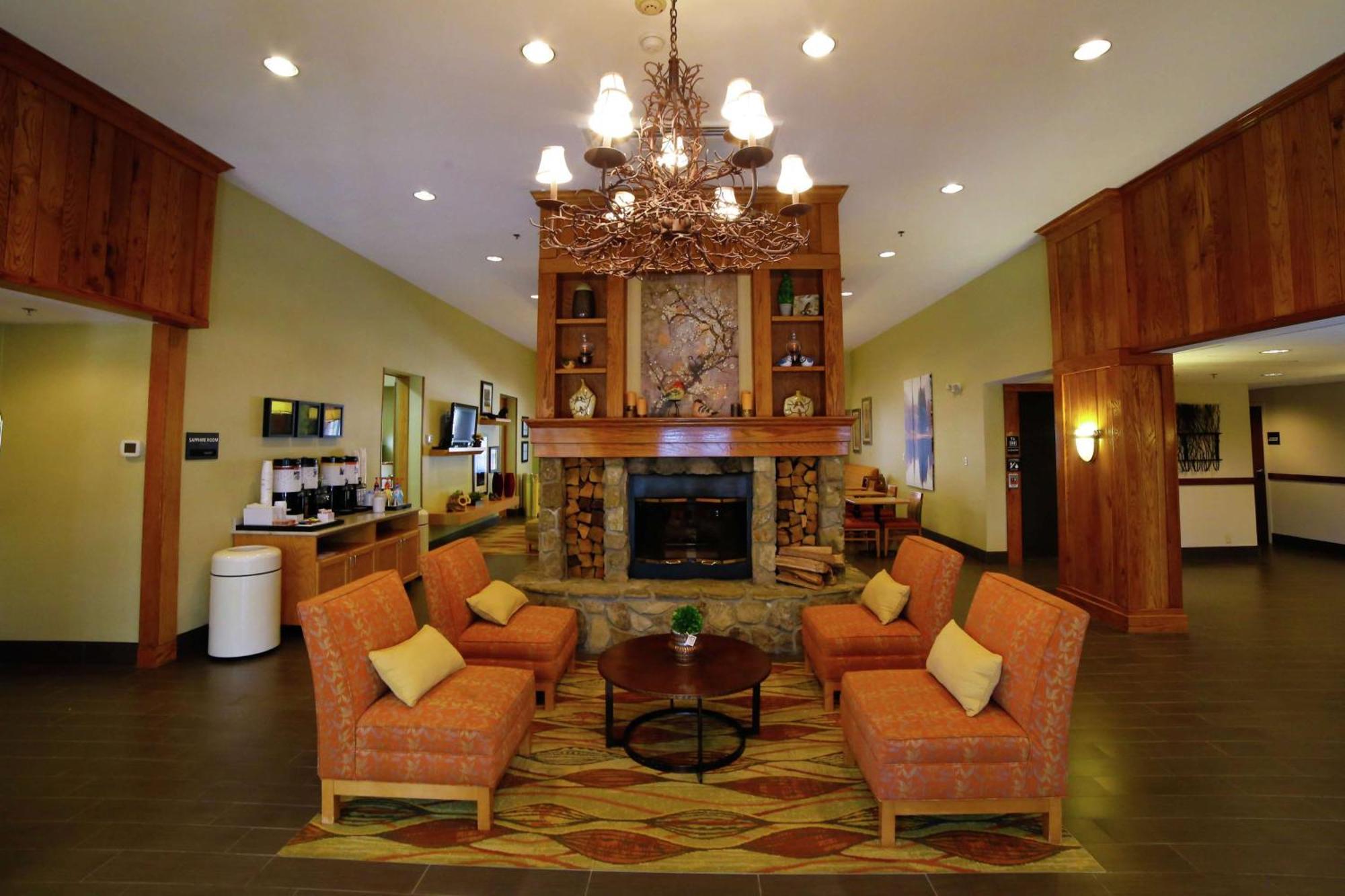 Hampton Inn Franklin, Nc מראה חיצוני תמונה