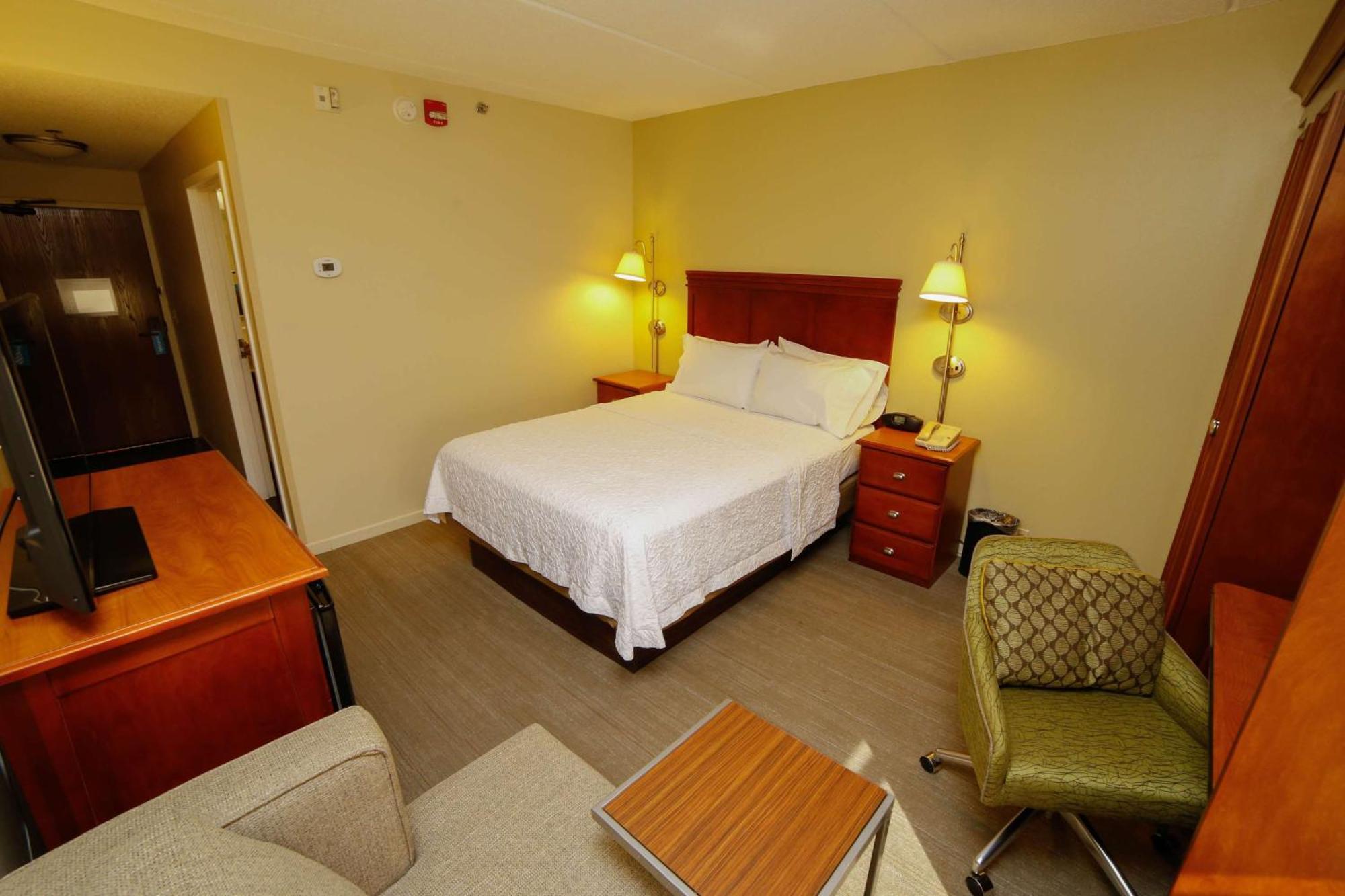 Hampton Inn Franklin, Nc מראה חיצוני תמונה